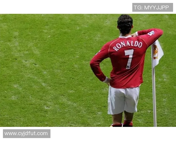 足球巨星退役后重返故地再战球场续写传奇人生